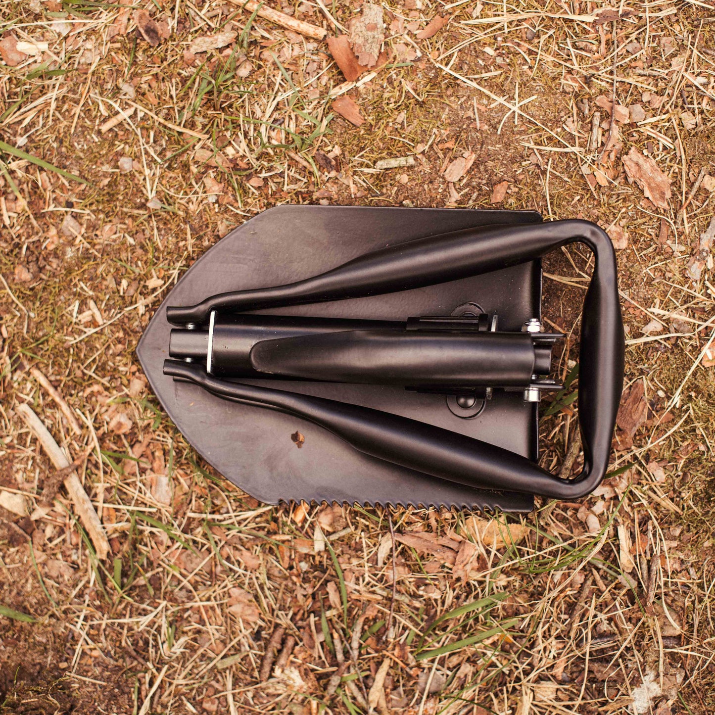 Bundeswehr folding spade with pickaxe - Bw spade shovel foldable